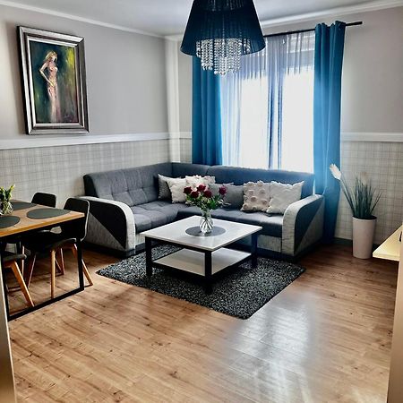 Apartament Walczaka 46 Miejsce Parkingowe Lägenhet Gorzów Wielkopolski Exteriör bild